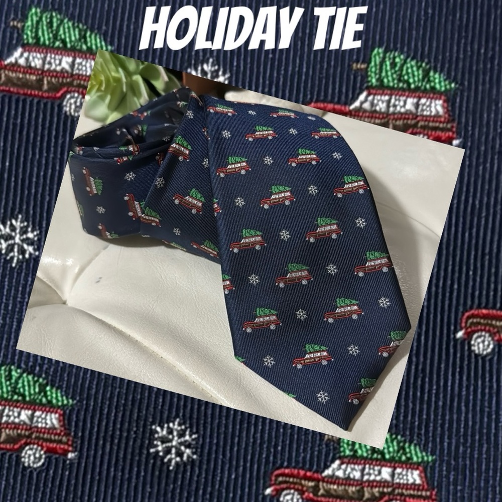 RL CHAPS-Silk Blend Holiday Tie-Navy Blue-Tree Themed-EUC